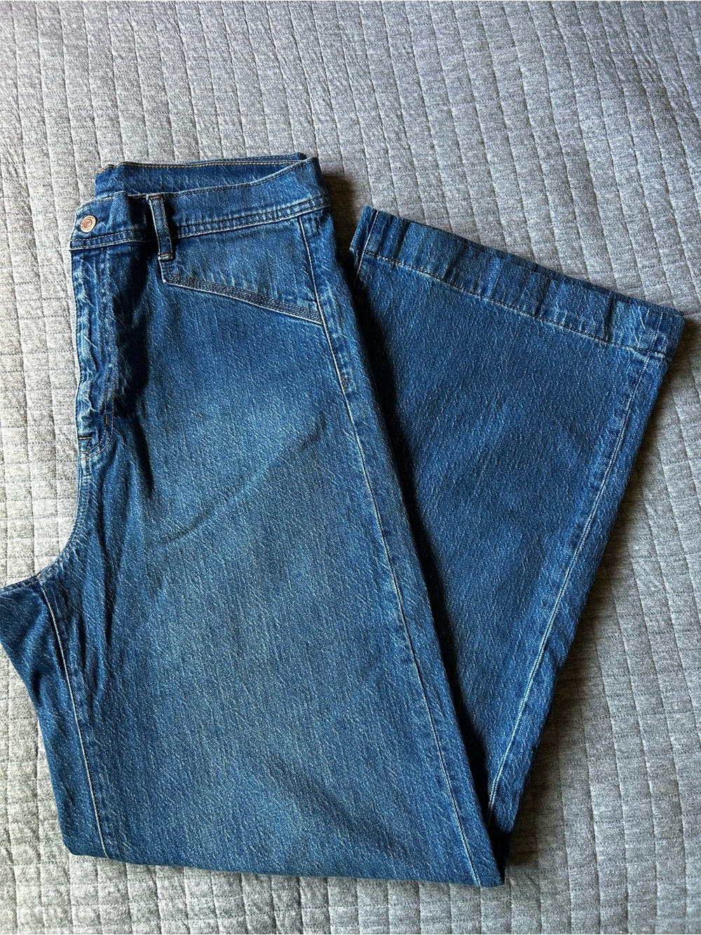 GAP Women's Dark Blue Flared Jeans